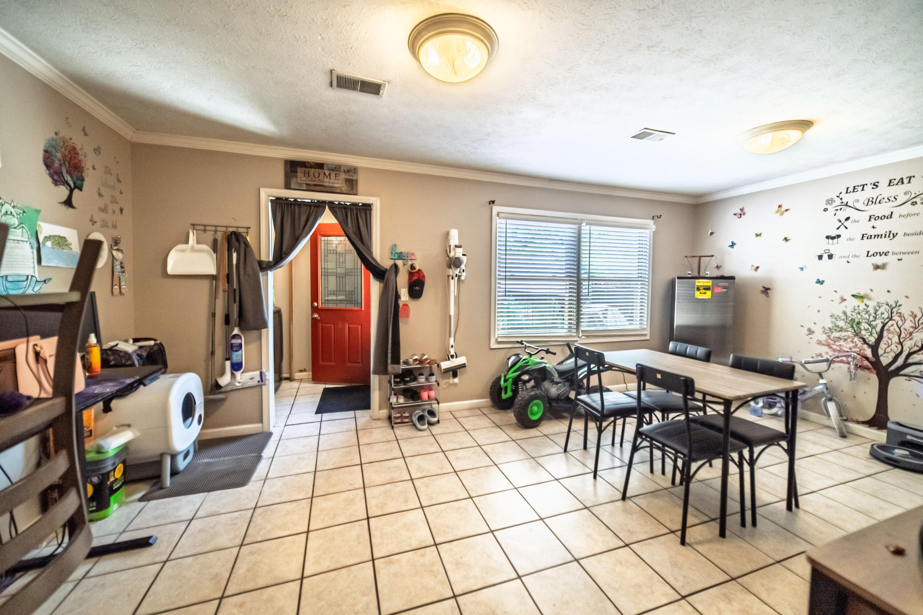 6235 Benton Road, Unit 4 Paducah, KY 42003 - Photo 11 of 19 6235BentonRd-41