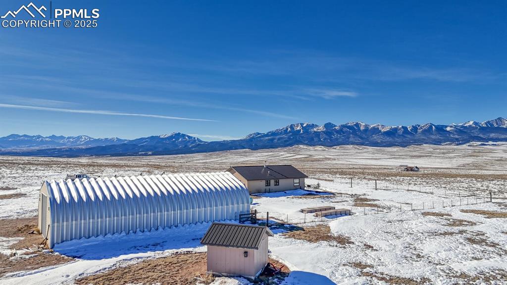 565 Pass Peak Road Westcliffe, CO 81252 - Photo 28 of 50 a view of a patio with a ocean view