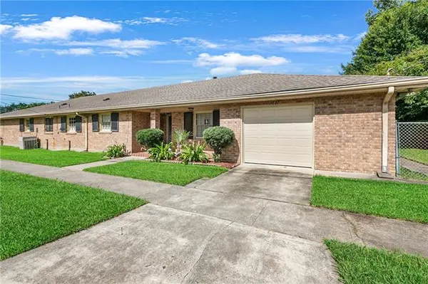 $400,000 | 4728-30 Park Drive South, Metairie, LA 70001