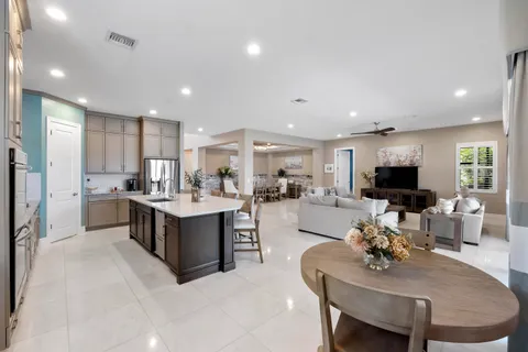 $1,690,000 | 11525 Northwest 81st Place, Parkland, FL 33076