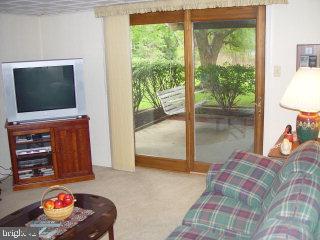 482 Haverhill Road Lancaster, PA 17601 - Photo 3 of 5