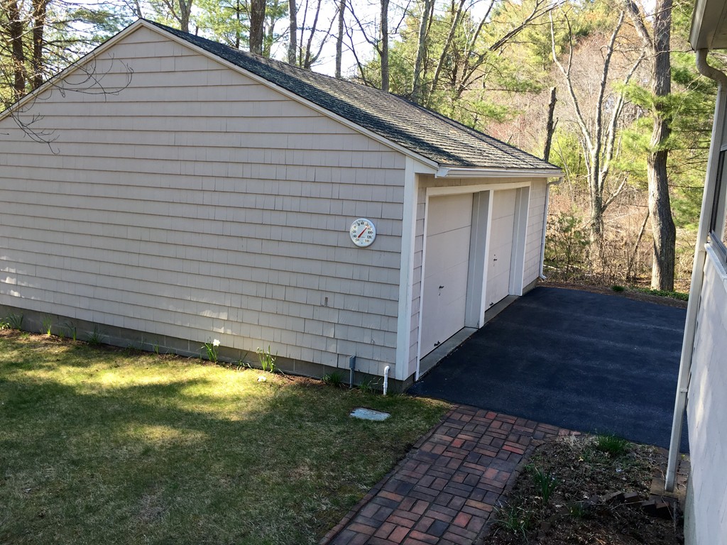 409 Foster Road Tewksbury, MA 01876 - Photo 12 of 12 Gallery Image 12