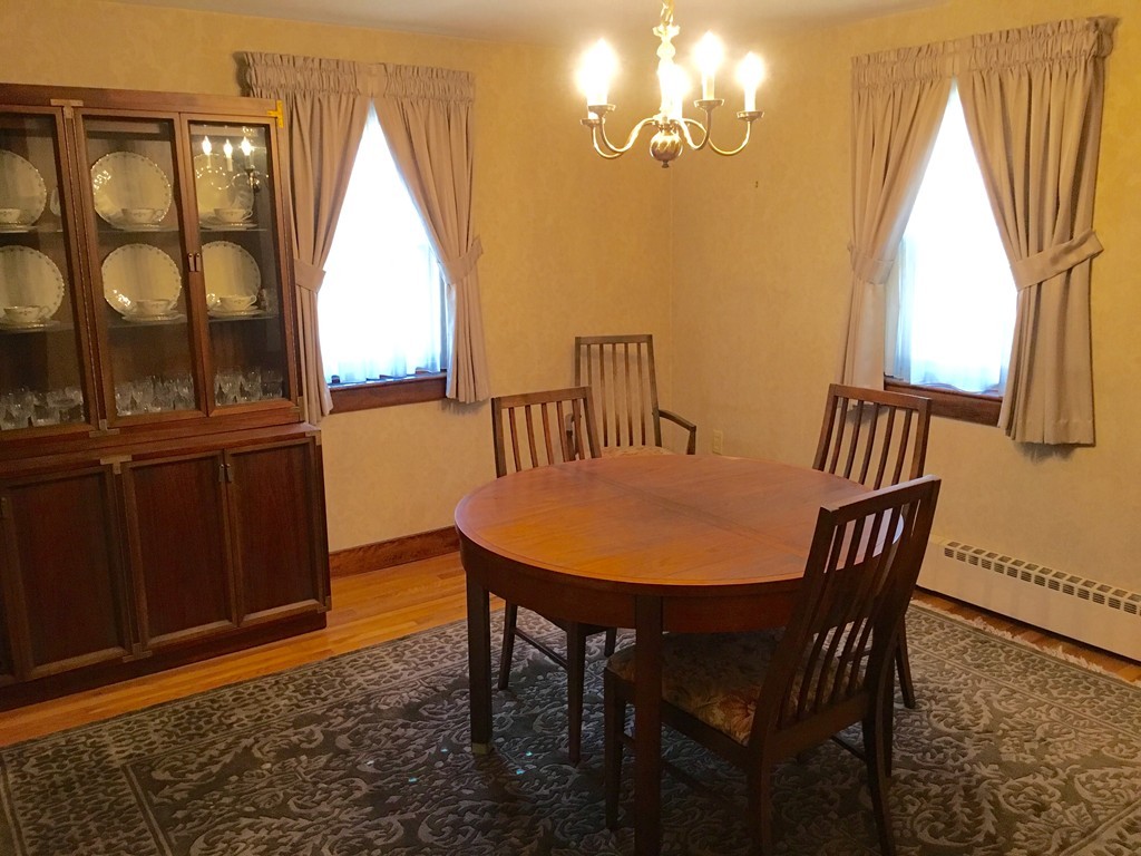 409 Foster Road Tewksbury, MA 01876 - Photo 4 of 12 Gallery Image 4