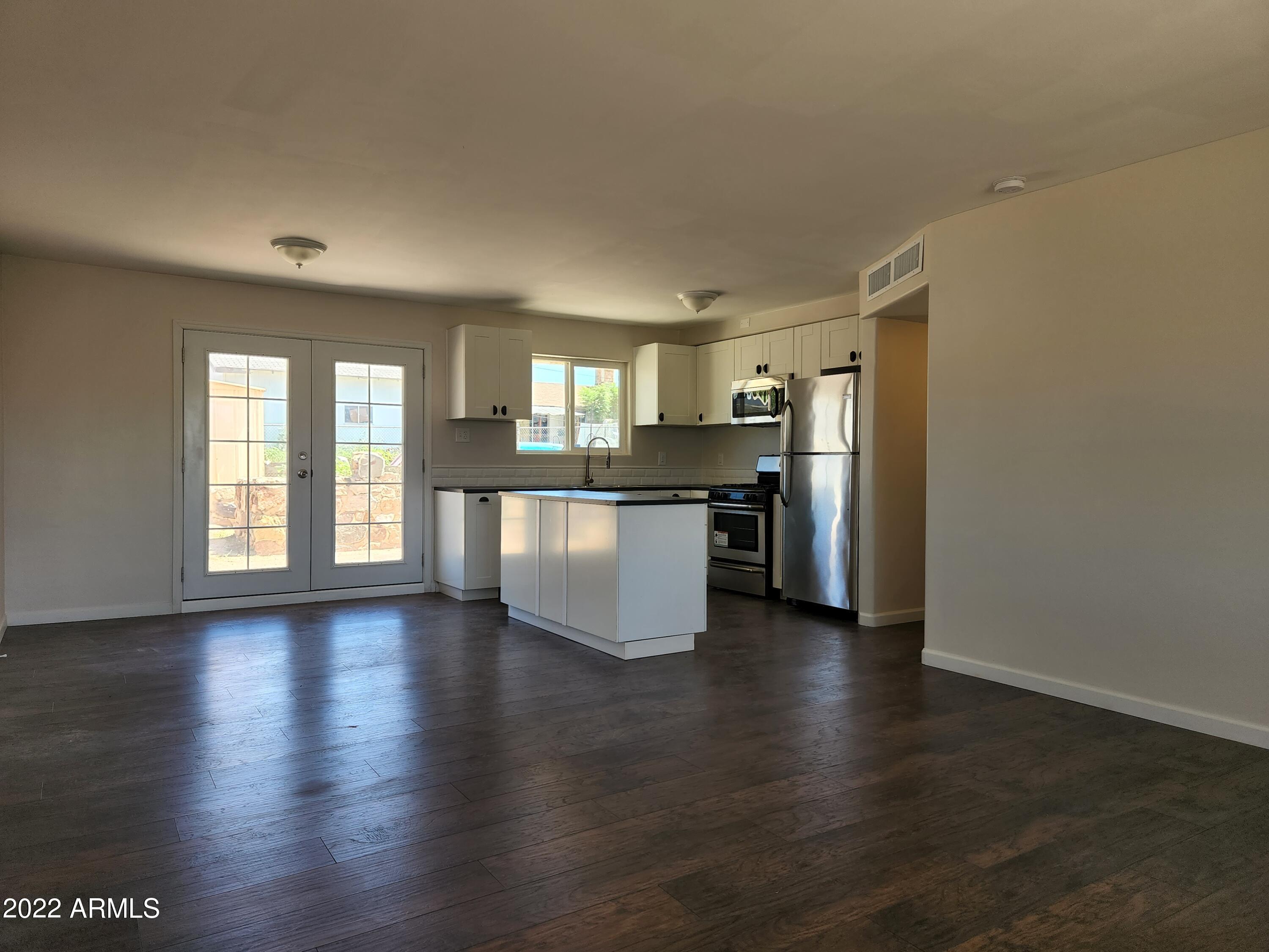 312 Hartford Road Kearny, AZ 85137 - Photo 8 of 23 20220813_110024