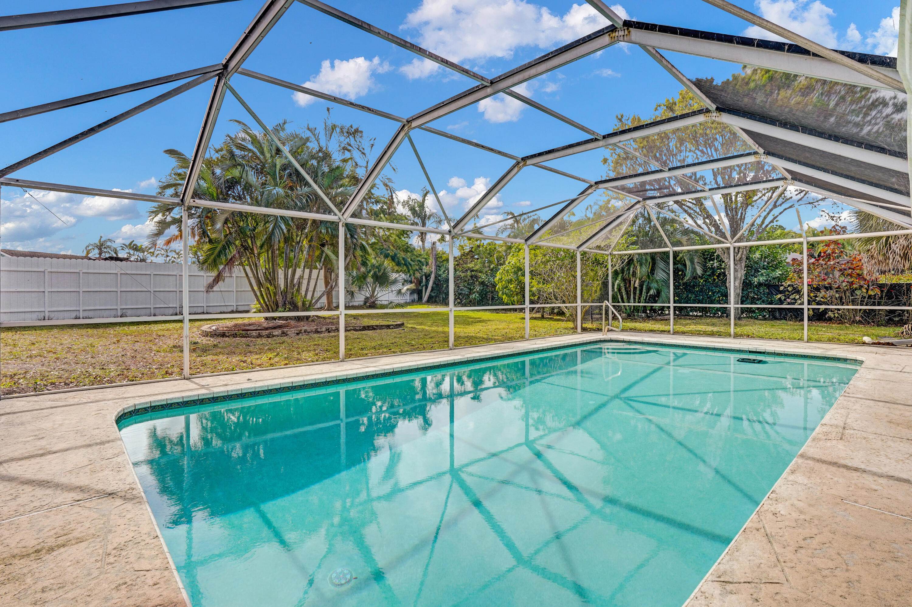 1826 Southeast Greendon Road Port St. Lucie, FL 34952 - Photo 2 of 38 Greendon-14