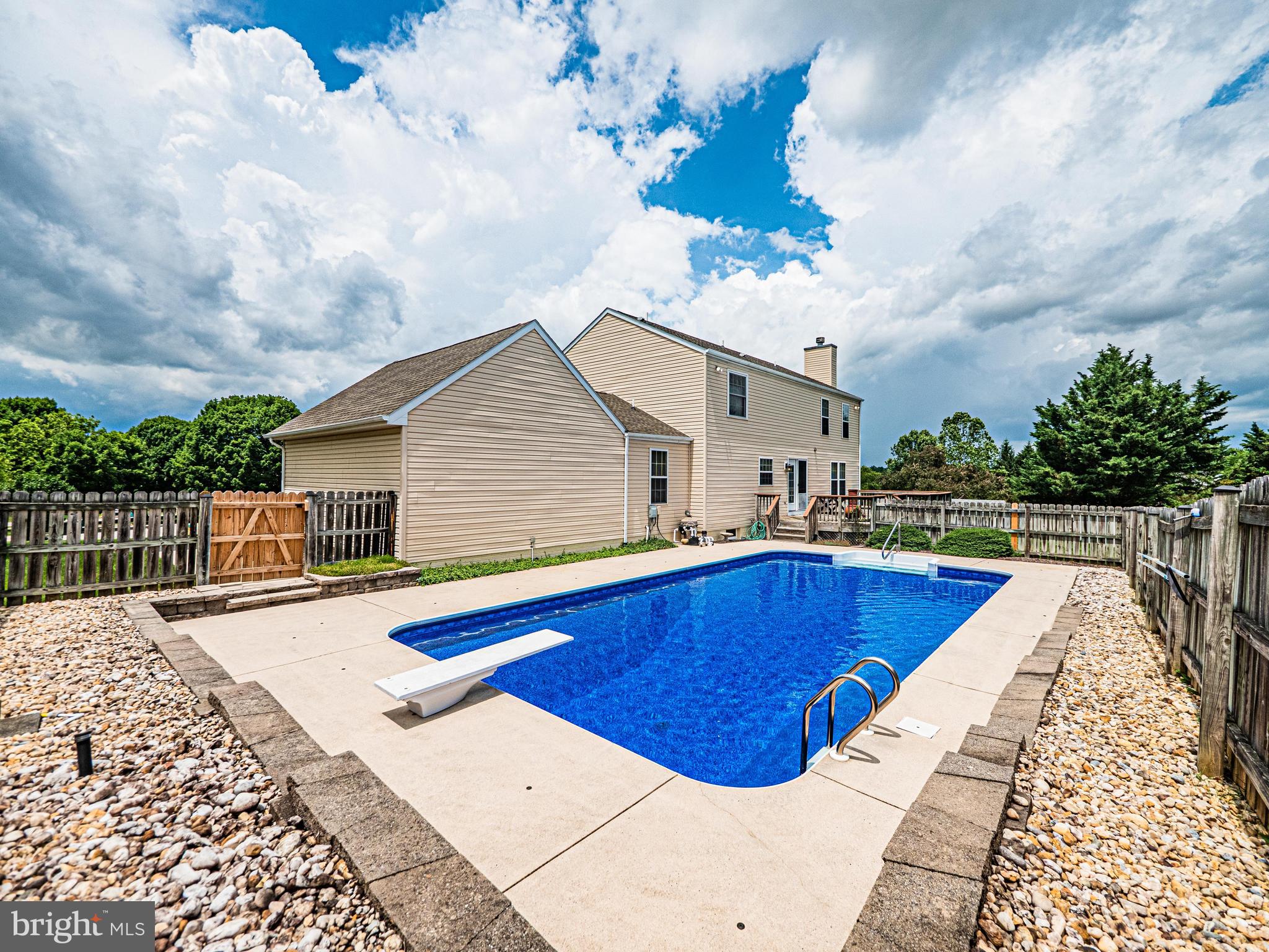 2 Redfern Place Boonsboro, MD 21713 - Photo 54 of 69 Pool