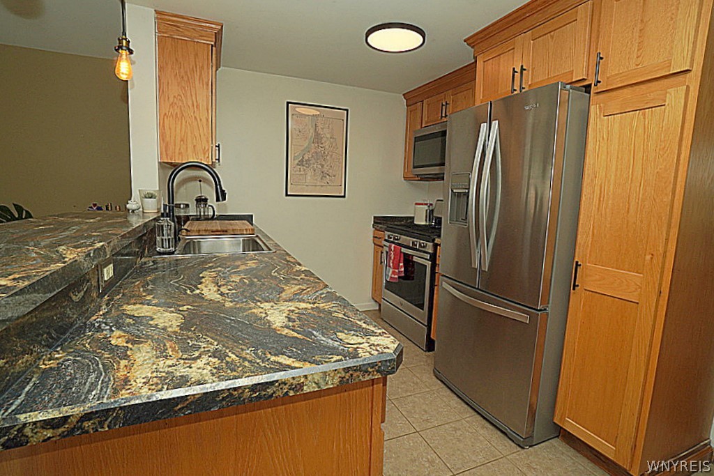 3801 Sowles Road Hamburg, NY 14075 - Photo 8 of 41