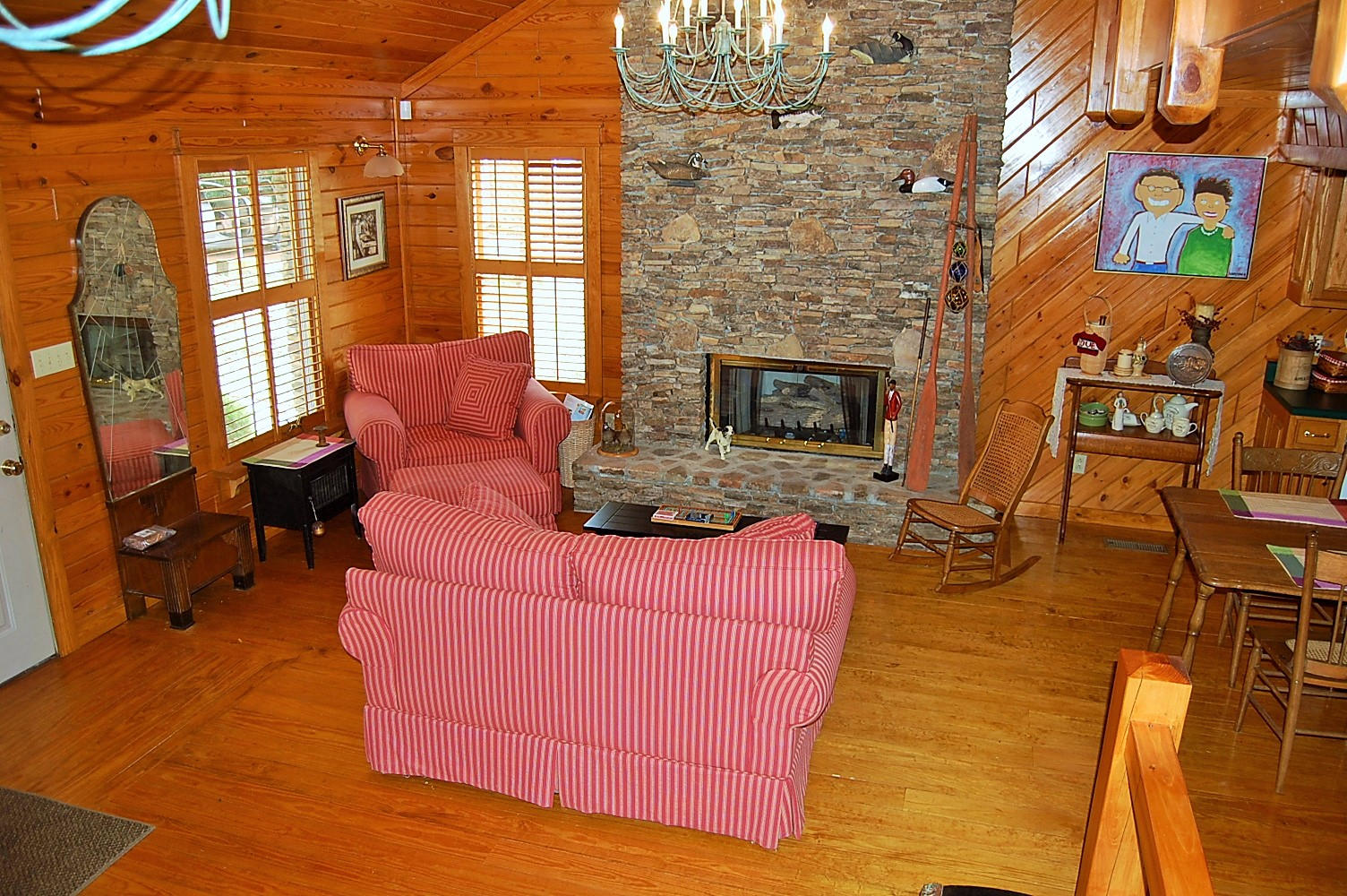 703 Lakehaven Circle Decatur, TN 37322 - Photo 14 of 38 Great room from above (2)