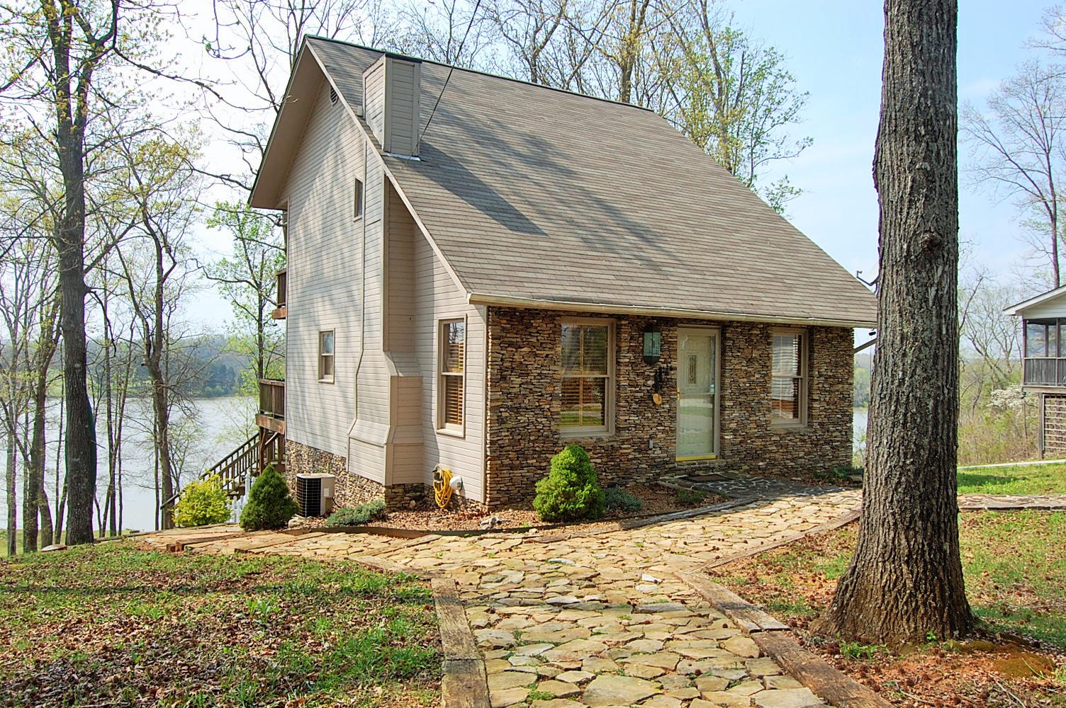 703 Lakehaven Circle Decatur, TN 37322 - Photo 38 of 38 703 Lakehaven Cir (2)