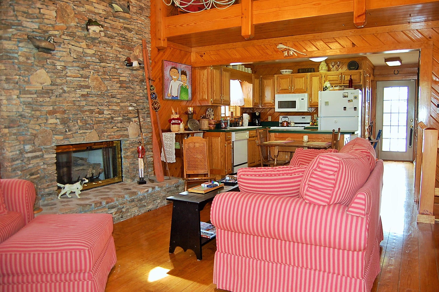 703 Lakehaven Circle Decatur, TN 37322 - Photo 6 of 38 DSC_0760 (2)