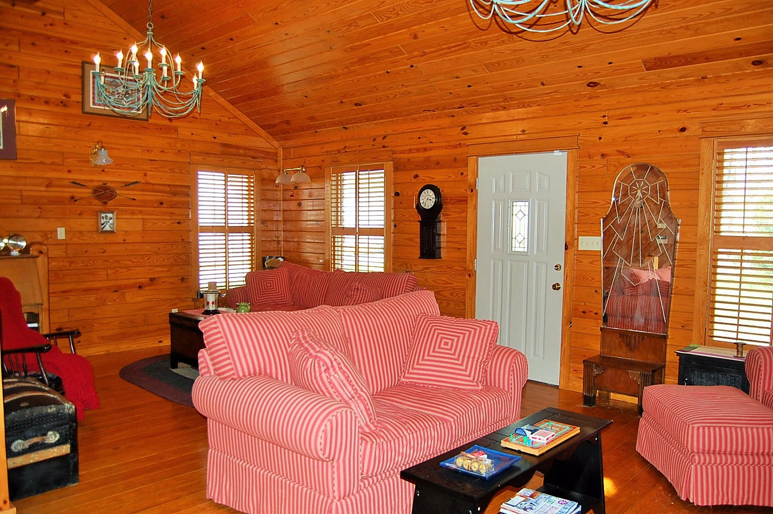 703 Lakehaven Circle Decatur, TN 37322 - Photo 9 of 38 DSC_0762 (2)