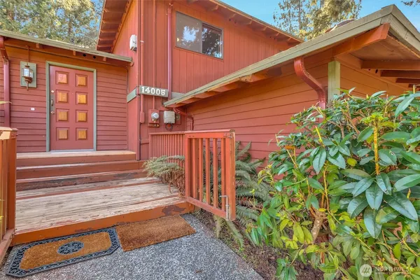 $849,950 | 14005 20th Place West, Lynnwood, WA 98087