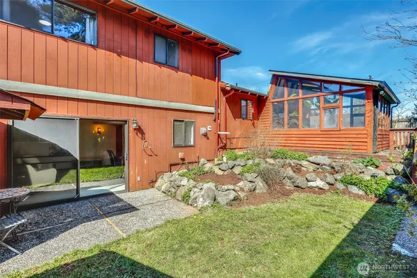 $849,950 | 14005 20th Place West, Lynnwood, WA 98087