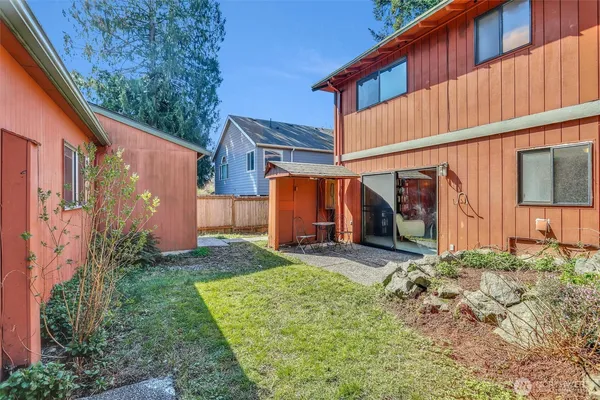 $849,950 | 14005 20th Place West, Lynnwood, WA 98087