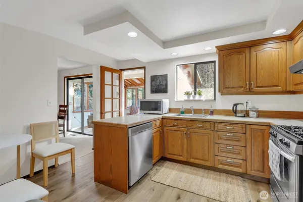 $849,950 | 14005 20th Place West, Lynnwood, WA 98087