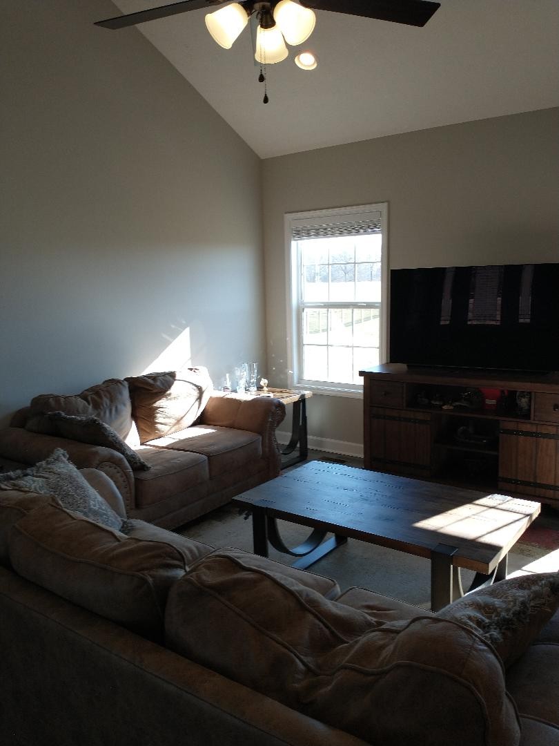 4496 Long Creek Road Lafayette, TN 37083 - Photo 4 of 19 Gallery Image 4
