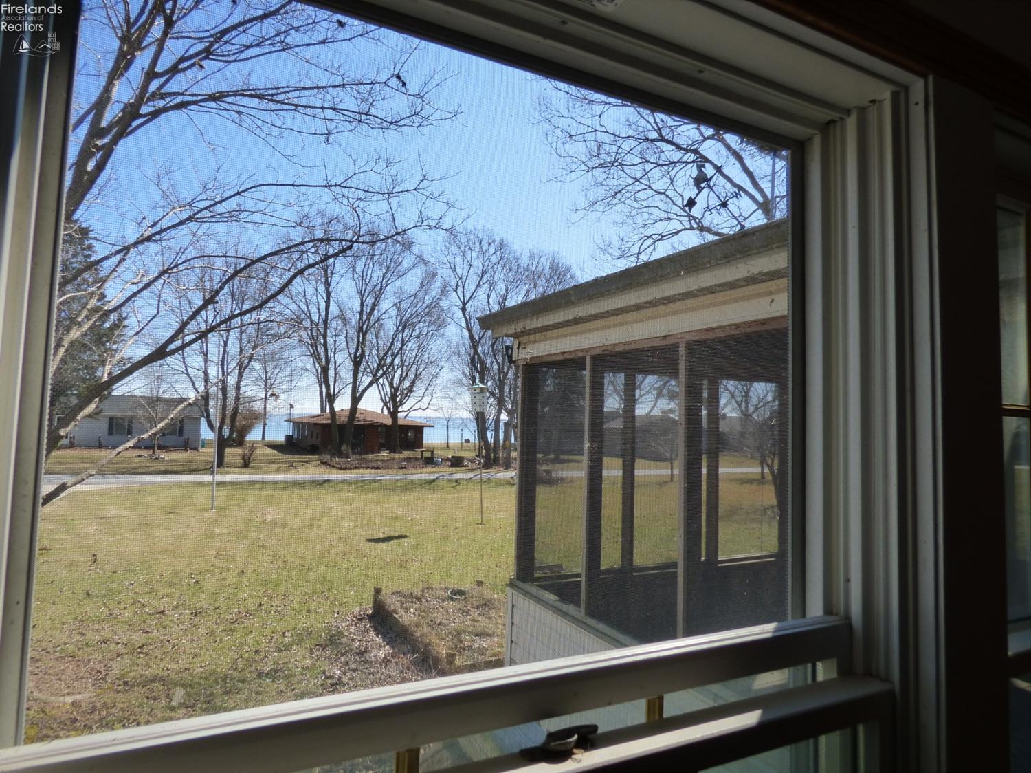 1671 Airline Road Put In Bay, OH 43456 - Photo 15 of 28 Gallery Image 15