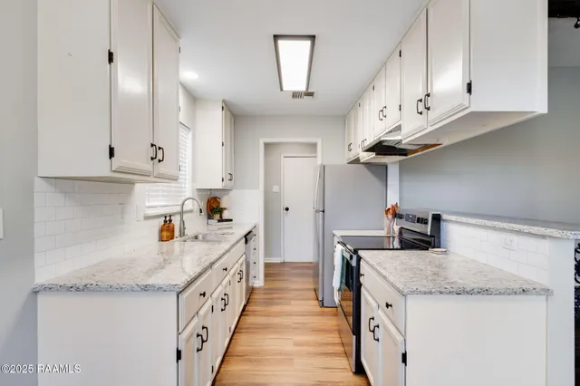 $2,000 | 103 Pinion Circle, Lafayette, LA 70508