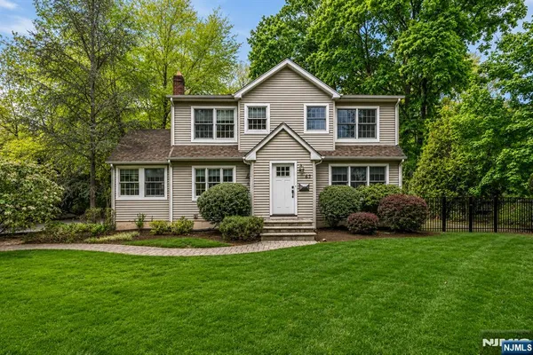 $1,399,000 | 63 Park Avenue, Wyckoff, NJ 07481
