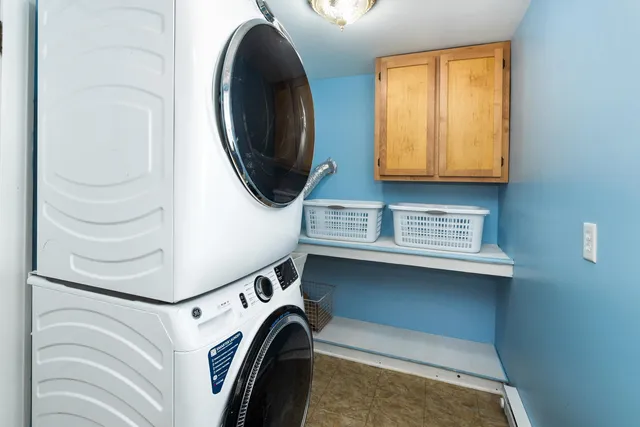 $699,900 | 2702 Woodland Avenue, Duluth, MN 55803