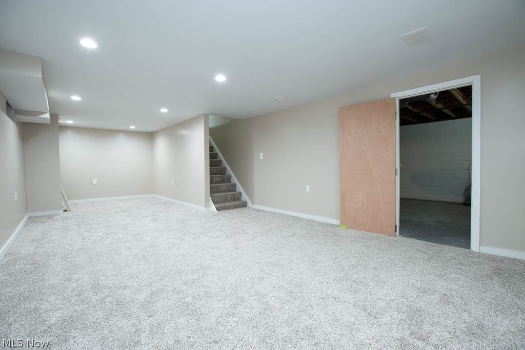 4812 Anderson Road Cleveland, OH 44124 - Photo 20 of 34