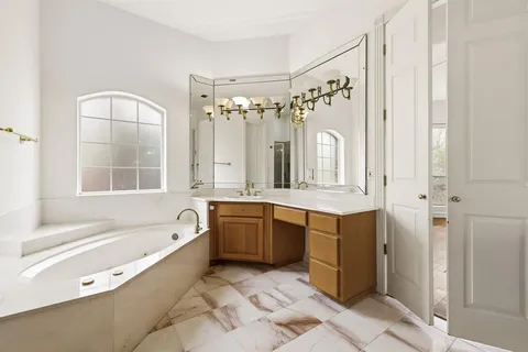 $775,000 | 40 Trail Ridge Drive, Melissa, TX 75454