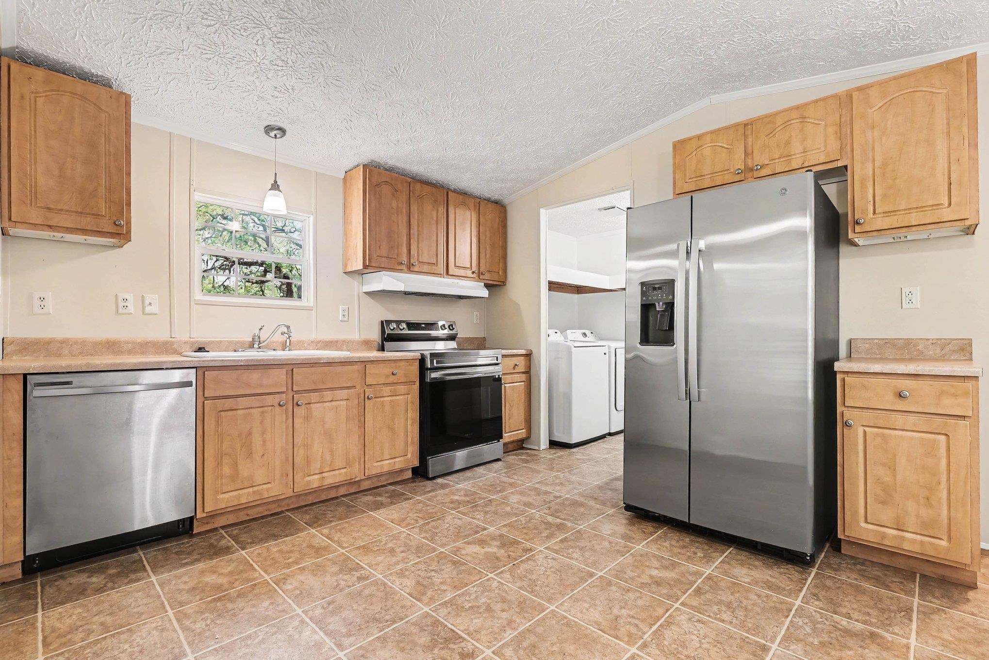 545 Eden Avenue Murrells Inlet, SC 29576 - Photo 13 of 30