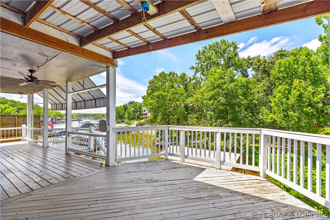20569 Echo Valley Road Rocky Mount, MO 65072 - Photo 5 of 43 Space to Entertain