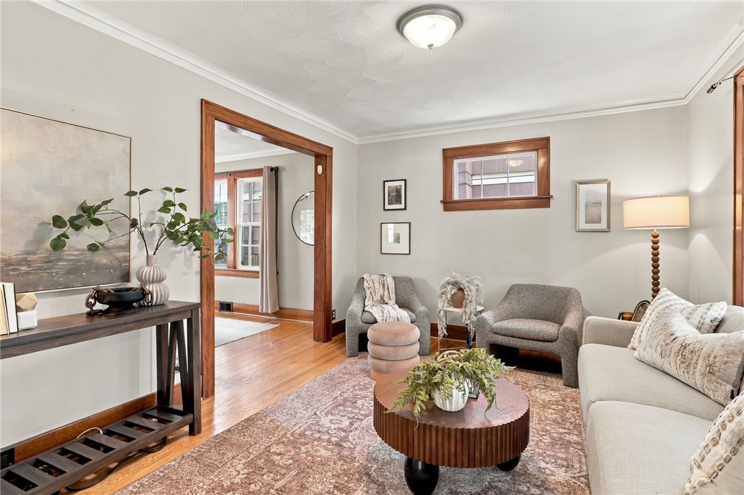 106 Kansas Street Rochester, NY 14609 - Photo 7 of 26 Gallery Image 7