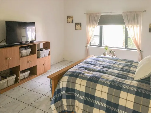 $2,850 | 5614 Hammock Lane, Unit 113, Lauderhill, FL 33319