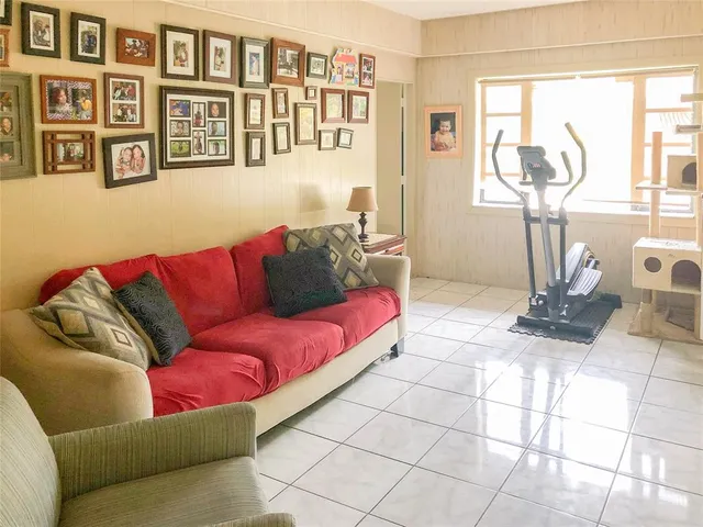 $2,850 | 5614 Hammock Lane, Unit 113, Lauderhill, FL 33319