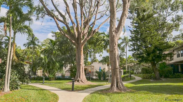 $2,850 | 5614 Hammock Lane, Unit 113, Lauderhill, FL 33319