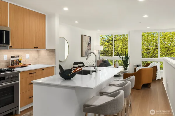 $979,000 | 942 Northwest 54th Street, Seattle, WA 98107