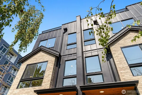 $979,000 | 942 Northwest 54th Street, Seattle, WA 98107