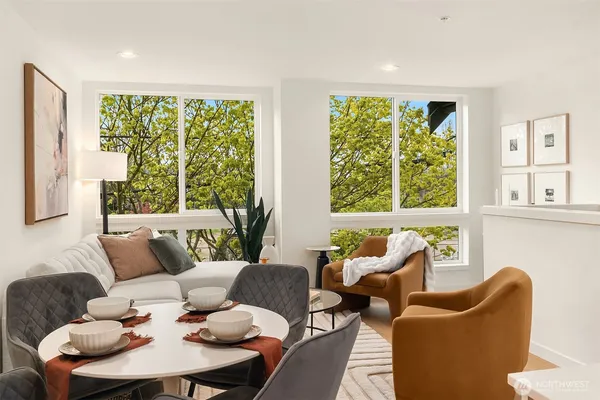 $979,000 | 942 Northwest 54th Street, Seattle, WA 98107