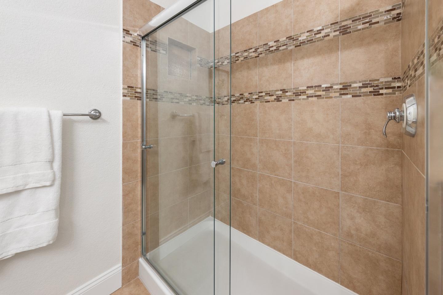 366 South Overlook Drive San Ramon, CA 94582 - Photo 17 of 31 a bathroom with a shower