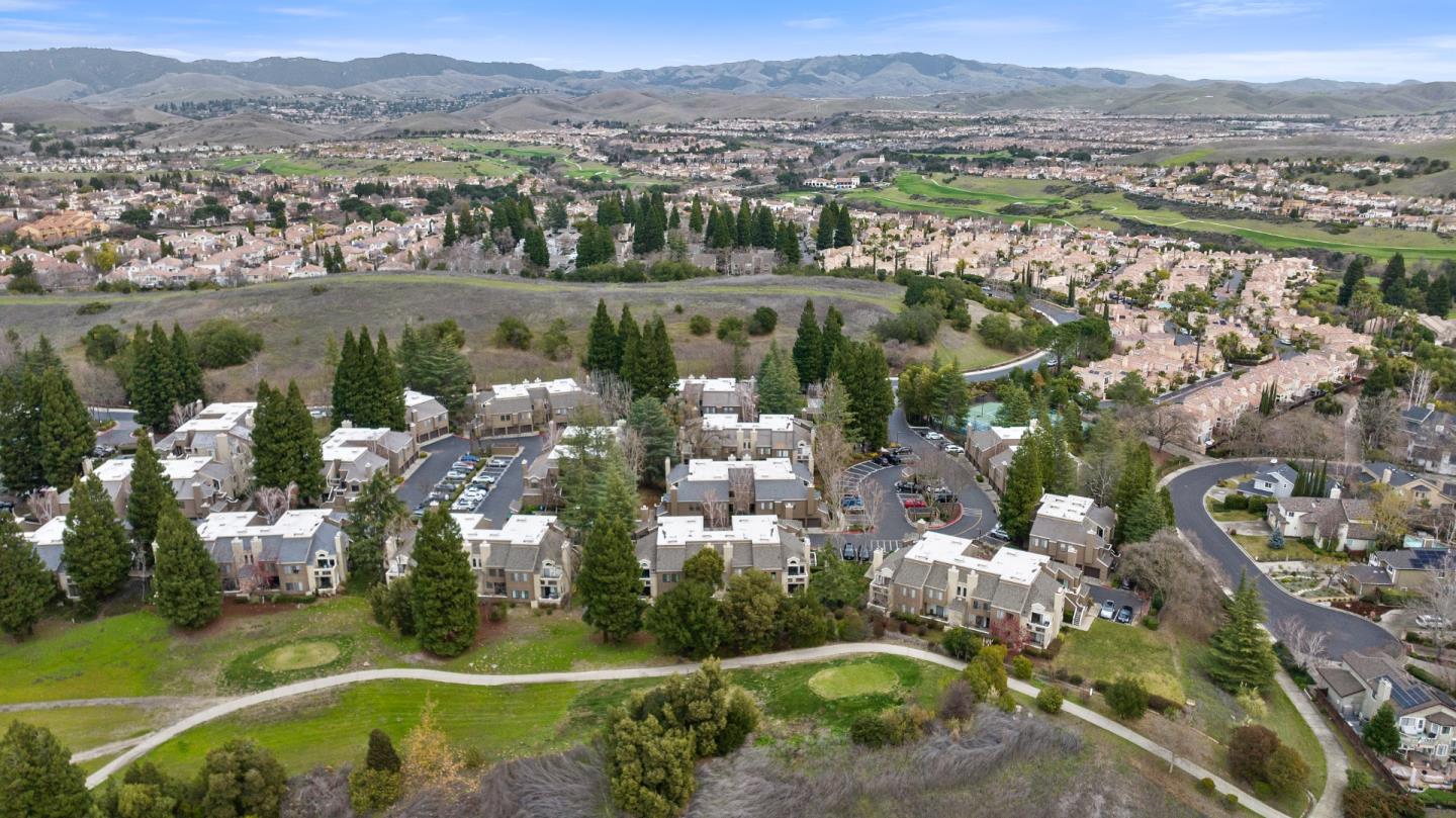366 South Overlook Drive San Ramon, CA 94582 - Photo 29 of 31 an aerial view of residential house with outdoor space and river
