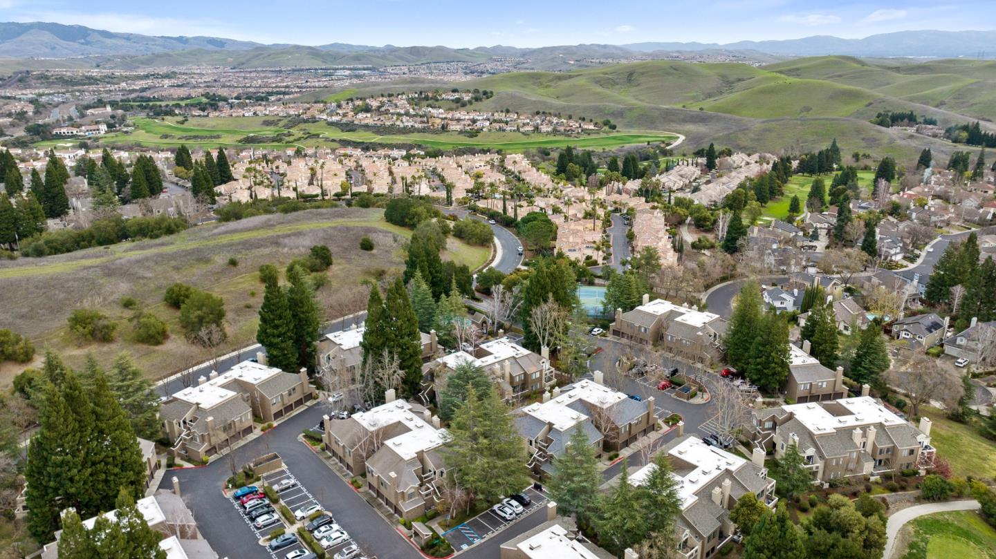 366 South Overlook Drive San Ramon, CA 94582 - Photo 31 of 31 an aerial view of multiple house