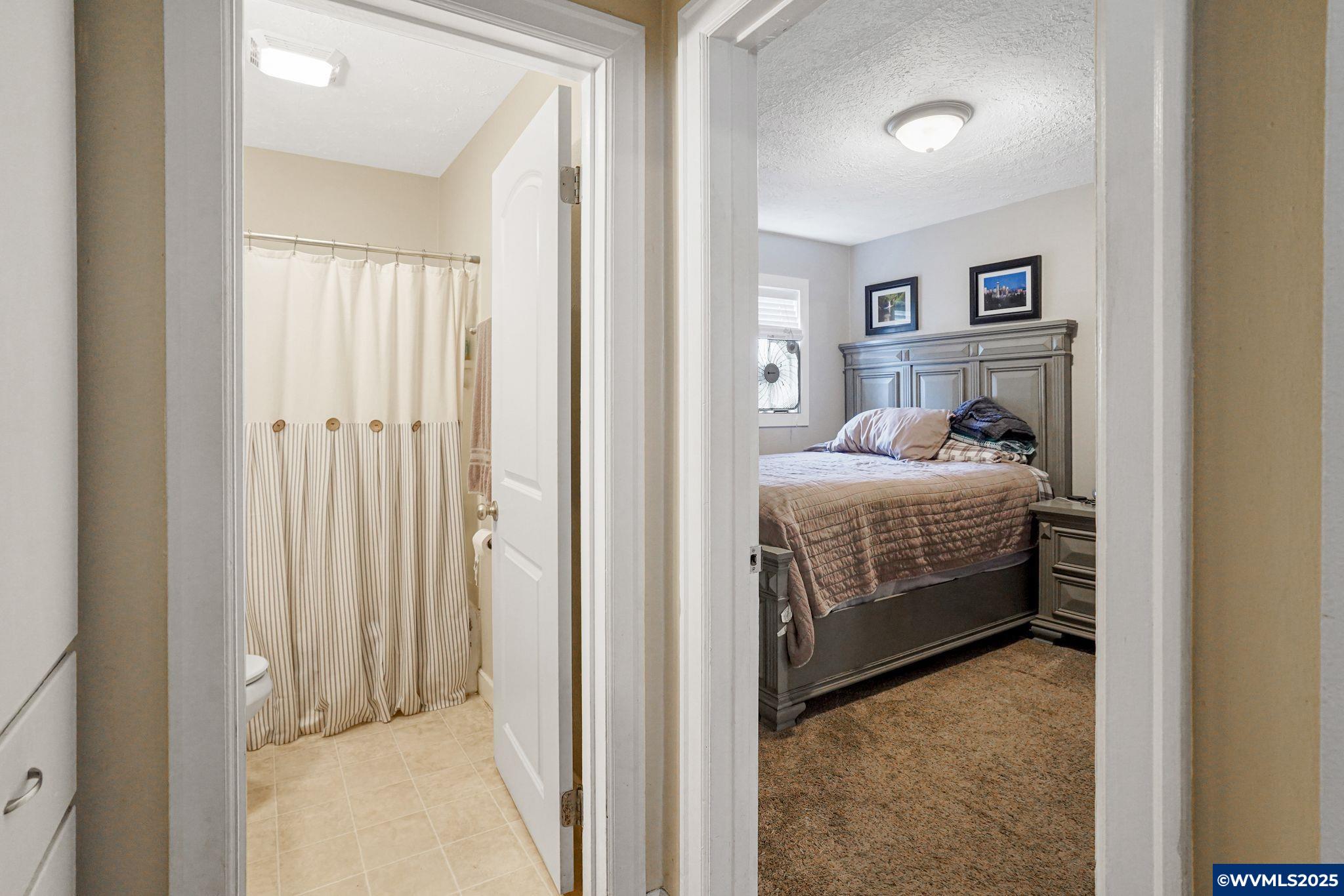 4540 Auburn Road Northeast Salem, OR 97301 - Photo 17 of 37 Gallery Image 17