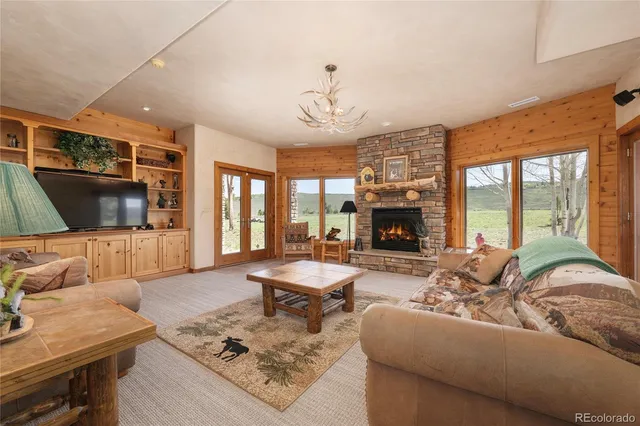 $2,100,000 | 346 County Road, Tabernash, CO 80478