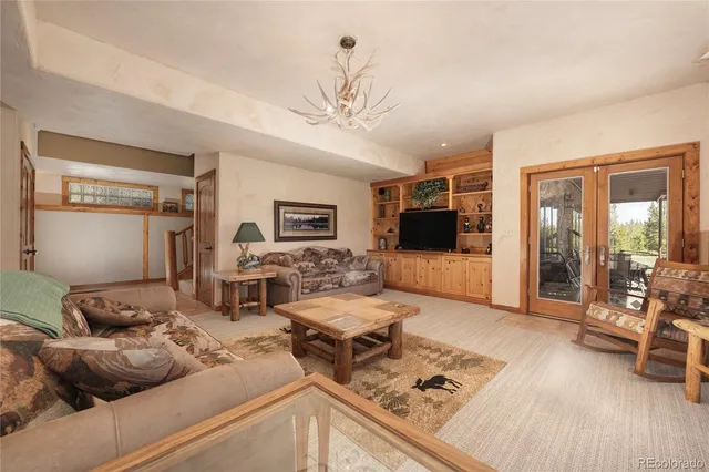 $2,100,000 | 346 County Road, Tabernash, CO 80478