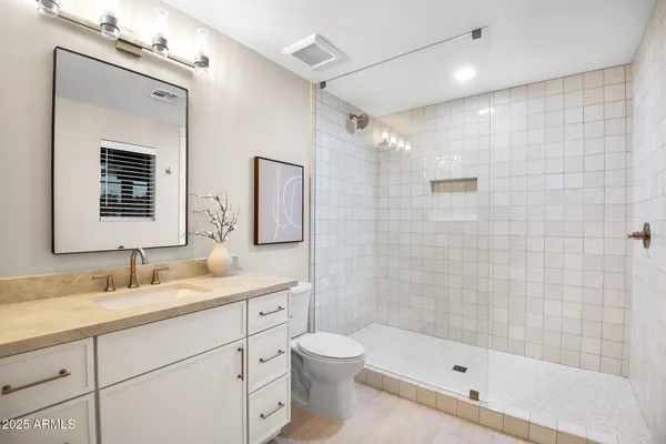 $999,000 | 16622 West Watkins Street, Goodyear, AZ 85338