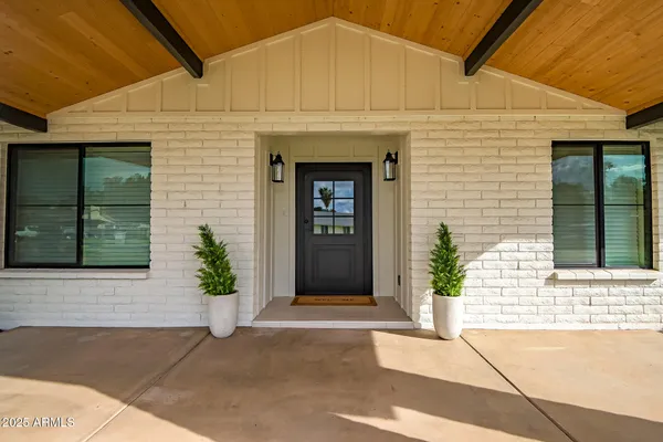 $999,000 | 16622 West Watkins Street, Goodyear, AZ 85338