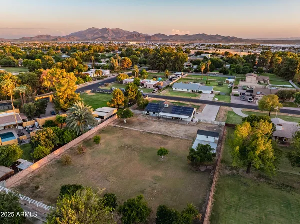 $999,000 | 16622 West Watkins Street, Goodyear, AZ 85338