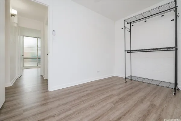 $3,200 | 45-697 Kamehameha Highway, Unit 112, Kaneohe, HI 96744