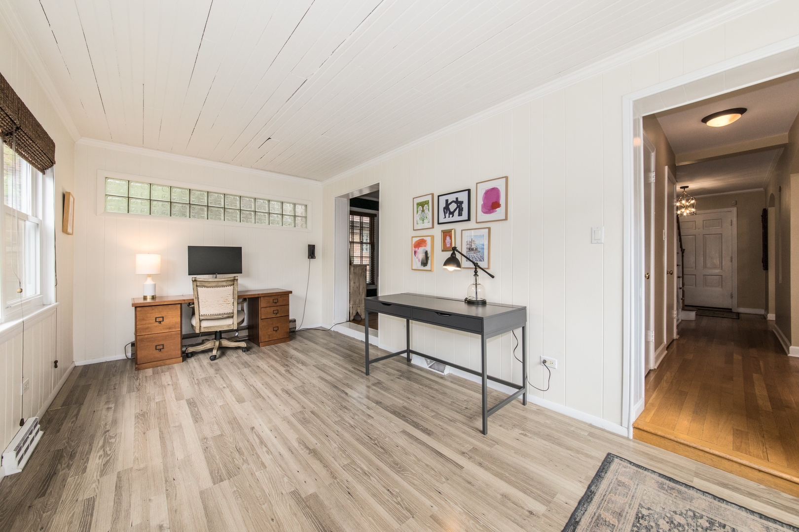 1116 South Aldine Avenue Park Ridge, IL 60068 - Photo 13 of 31 a living room with furniture and a wooden floor