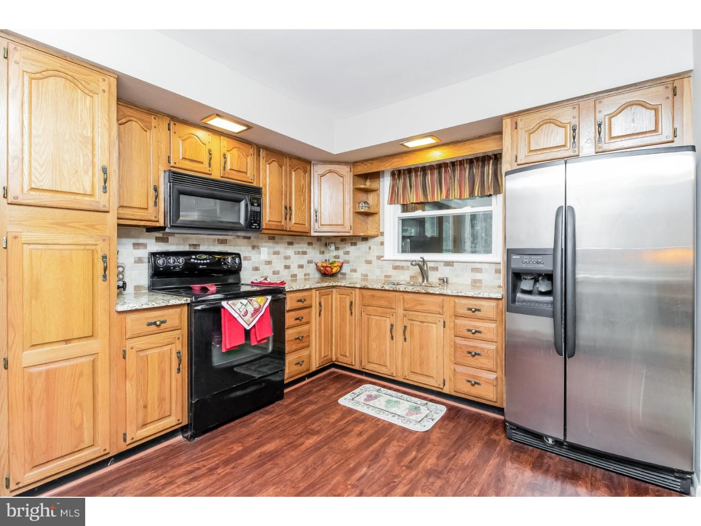 200 Surrey Road Chalfont, PA 18914 - Photo 9 of 23 Kitchen