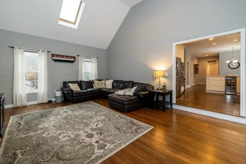 $849,900 | 142 River Road, Pepperell, MA 01463