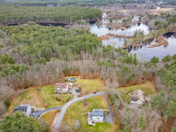 $849,900 | 142 River Road, Pepperell, MA 01463