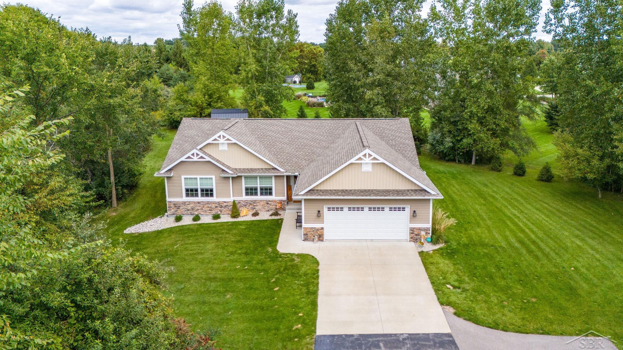 4202 Lone Road Freeland, MI 48623 - Photo 1 of 59 50200824-38004fed-4f0e-4b7c-821a-deba0be6cd42.JPG